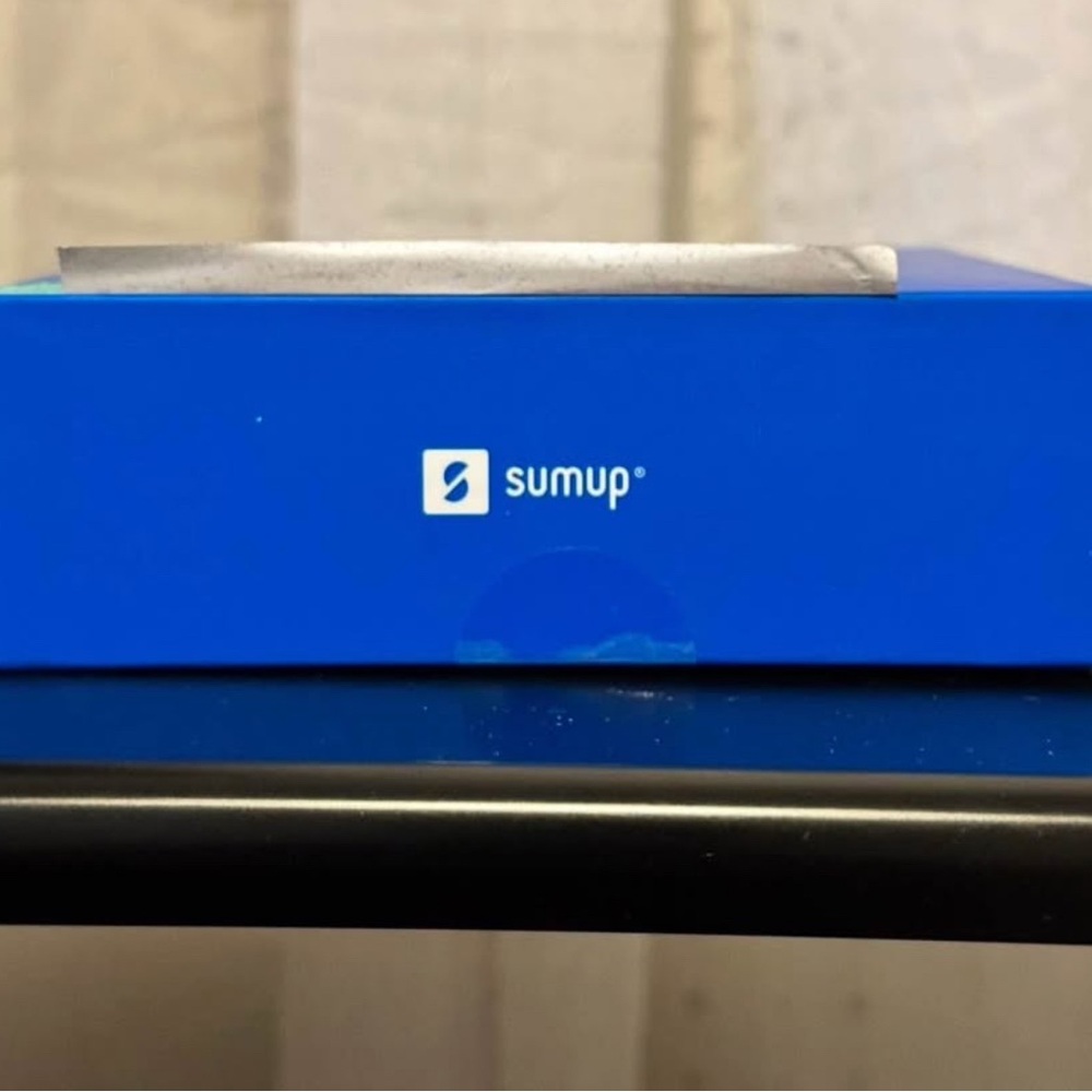 Plus Card Reader - White - Picture 3 of 4